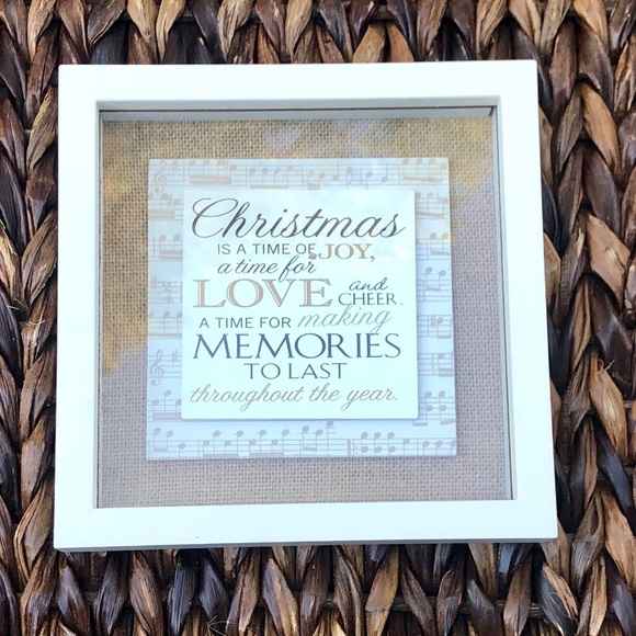 Christmas Decoration Burlap White Frame - Picture 2 of 8